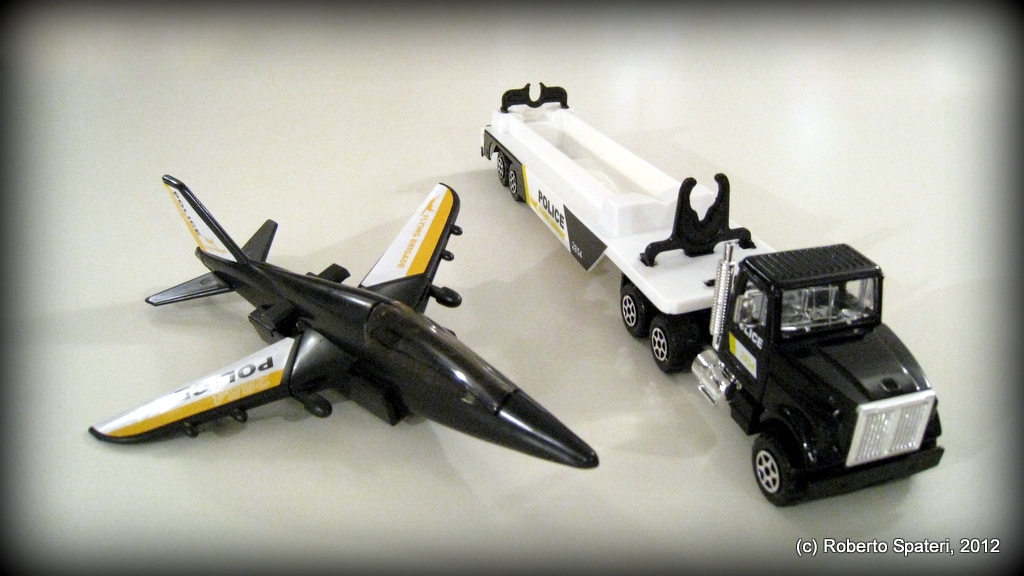 Majorette  airplane transporter (n.3000 series)